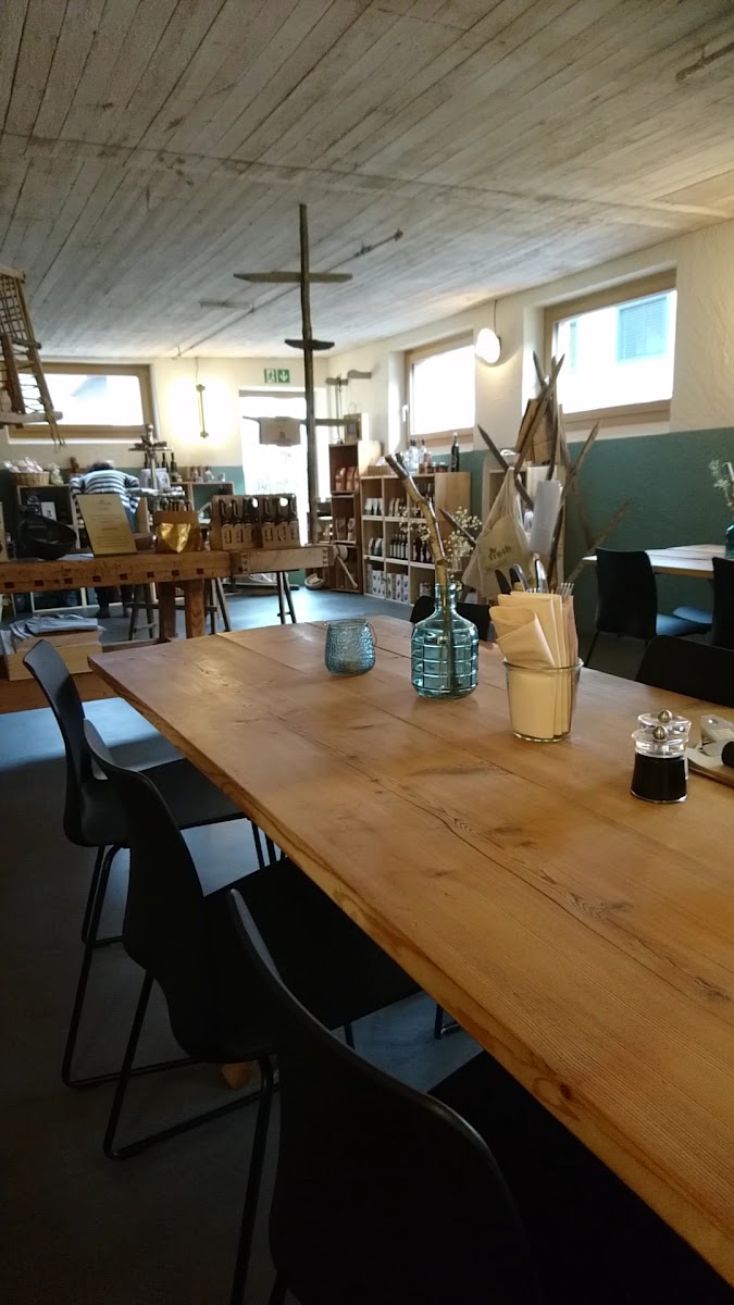 Stall 247 - Weinkost & Feinkost Im Einstigen Kuhstall-2